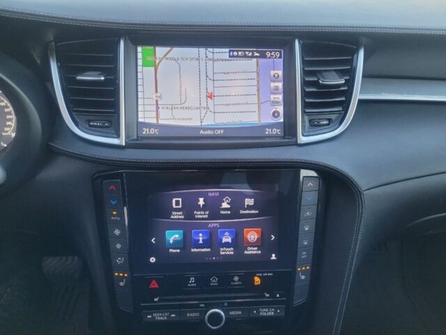 Белый Инфинити QX50, объемом двигателя 2 л и пробегом 212 тыс. км за 18200 $, фото 20 на Automoto.ua