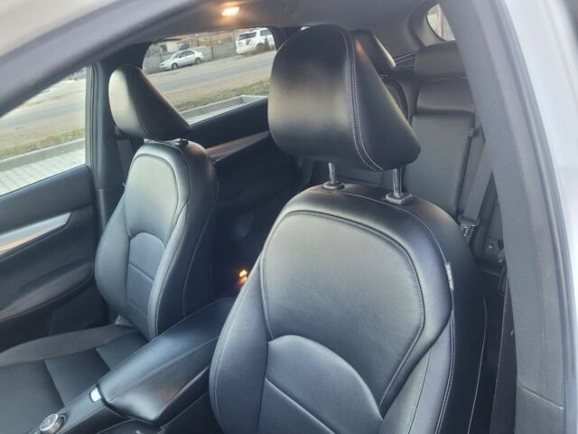 Белый Инфинити QX50, объемом двигателя 2 л и пробегом 212 тыс. км за 18200 $, фото 10 на Automoto.ua