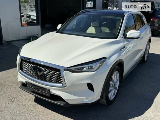 Білий Інфініті QX50, об'ємом двигуна 2 л та пробігом 100 тис. км за 26900 $, фото 46 на Automoto.ua