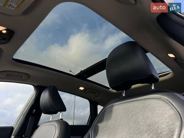 Білий Інфініті QX50, об'ємом двигуна 2 л та пробігом 63 тис. км за 22999 $, фото 19 на Automoto.ua