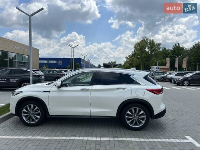 Білий Інфініті QX50, об'ємом двигуна 2 л та пробігом 123 тис. км за 22900 $, фото 3 на Automoto.ua