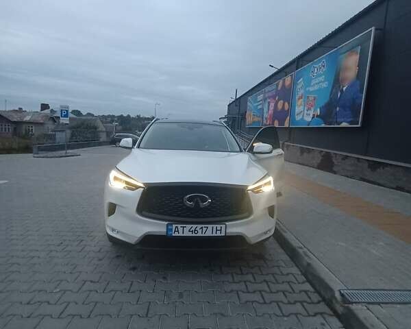 Білий Інфініті QX50, об'ємом двигуна 2 л та пробігом 116 тис. км за 23000 $, фото 25 на Automoto.ua