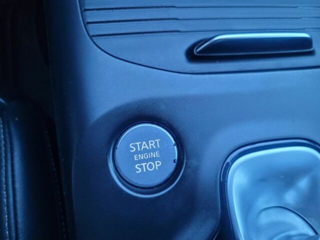 Белый Инфинити QX50, объемом двигателя 2 л и пробегом 212 тыс. км за 18200 $, фото 22 на Automoto.ua