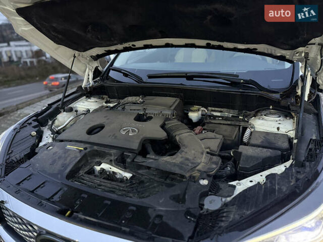 Білий Інфініті QX50, об'ємом двигуна 1.99 л та пробігом 57 тис. км за 31900 $, фото 65 на Automoto.ua