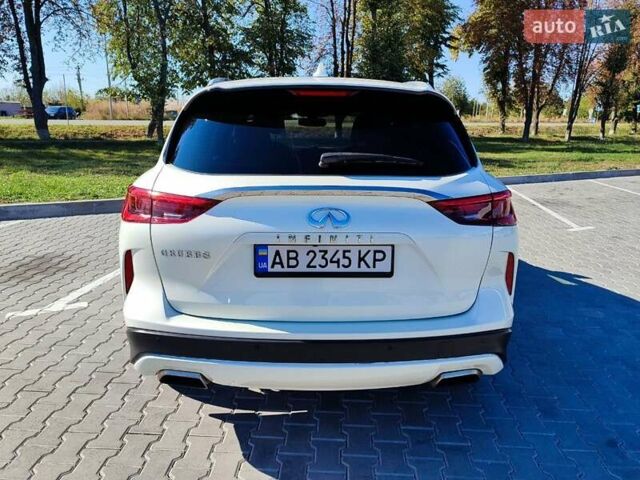 Белый Инфинити QX50, объемом двигателя 1.99 л и пробегом 82 тыс. км за 29900 $, фото 9 на Automoto.ua