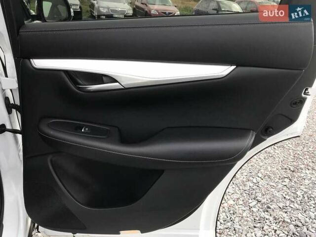 Белый Инфинити QX50, объемом двигателя 2 л и пробегом 60 тыс. км за 25740 $, фото 17 на Automoto.ua