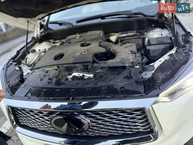 Білий Інфініті QX50, об'ємом двигуна 1.99 л та пробігом 57 тис. км за 31900 $, фото 71 на Automoto.ua