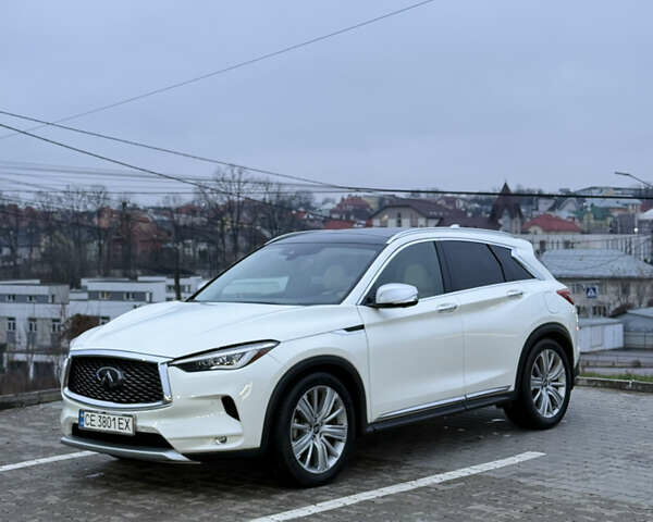 Білий Інфініті QX50, об'ємом двигуна 1.99 л та пробігом 57 тис. км за 31900 $, фото 7 на Automoto.ua