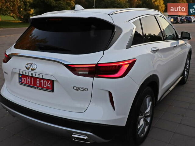 Белый Инфинити QX50, объемом двигателя 2 л и пробегом 84 тыс. км за 21999 $, фото 40 на Automoto.ua