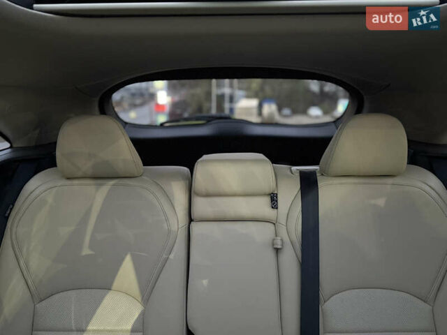 Білий Інфініті QX50, об'ємом двигуна 1.99 л та пробігом 57 тис. км за 31900 $, фото 25 на Automoto.ua