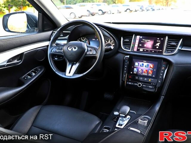 Белый Инфинити QX50, объемом двигателя 2 л и пробегом 85 тыс. км за 21999 $, фото 5 на Automoto.ua