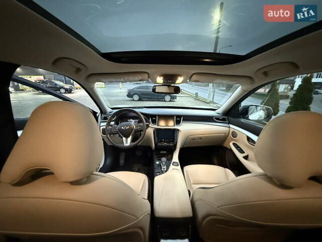 Білий Інфініті QX50, об'ємом двигуна 1.99 л та пробігом 57 тис. км за 31900 $, фото 47 на Automoto.ua