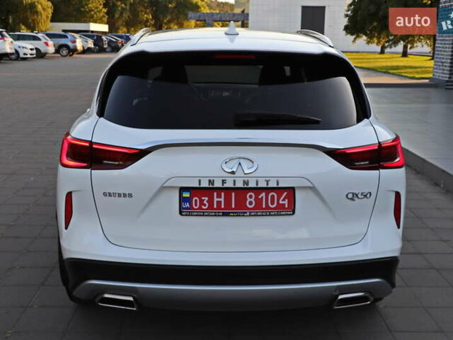 Белый Инфинити QX50, объемом двигателя 2 л и пробегом 84 тыс. км за 21999 $, фото 7 на Automoto.ua