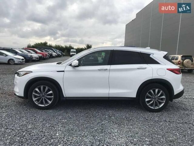 Белый Инфинити QX50, объемом двигателя 2 л и пробегом 60 тыс. км за 25740 $, фото 9 на Automoto.ua