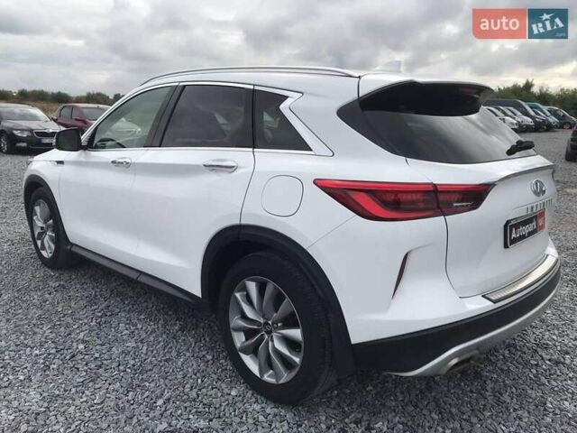 Белый Инфинити QX50, объемом двигателя 2 л и пробегом 60 тыс. км за 25740 $, фото 7 на Automoto.ua