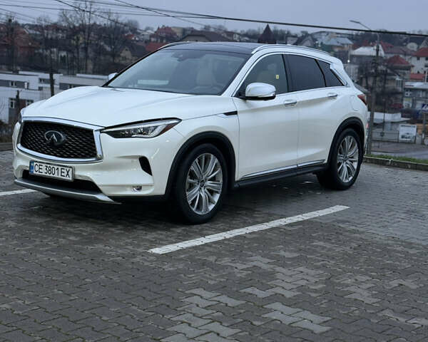 Білий Інфініті QX50, об'ємом двигуна 1.99 л та пробігом 57 тис. км за 31900 $, фото 5 на Automoto.ua