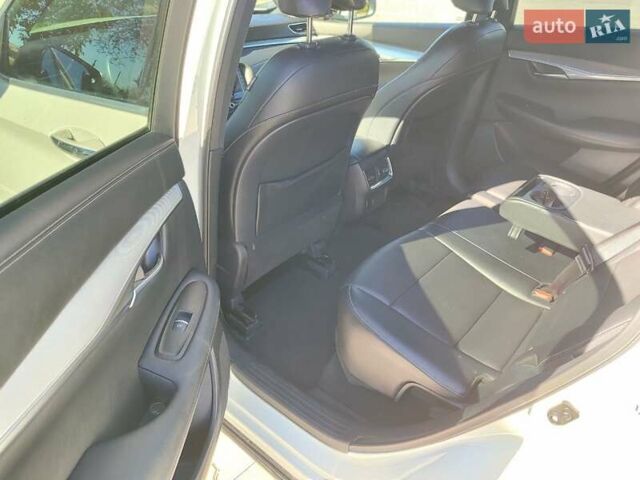 Белый Инфинити QX50, объемом двигателя 1.99 л и пробегом 82 тыс. км за 29900 $, фото 16 на Automoto.ua