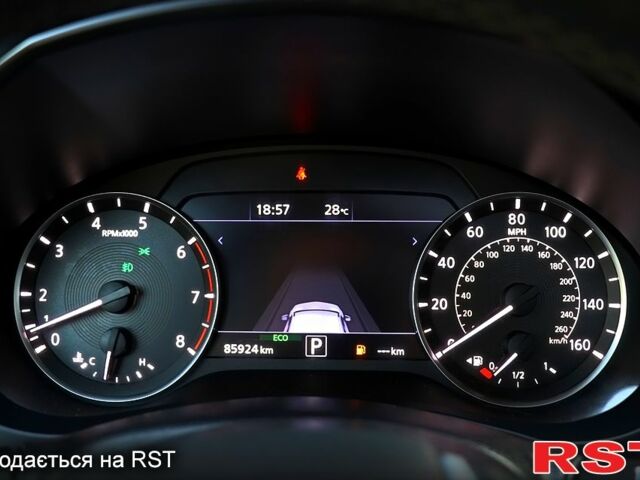 Белый Инфинити QX50, объемом двигателя 2 л и пробегом 85 тыс. км за 21999 $, фото 6 на Automoto.ua