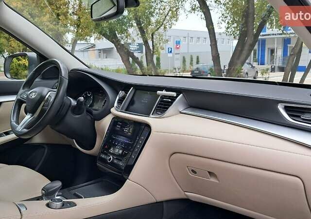 Белый Инфинити QX50, объемом двигателя 2 л и пробегом 74 тыс. км за 24900 $, фото 18 на Automoto.ua