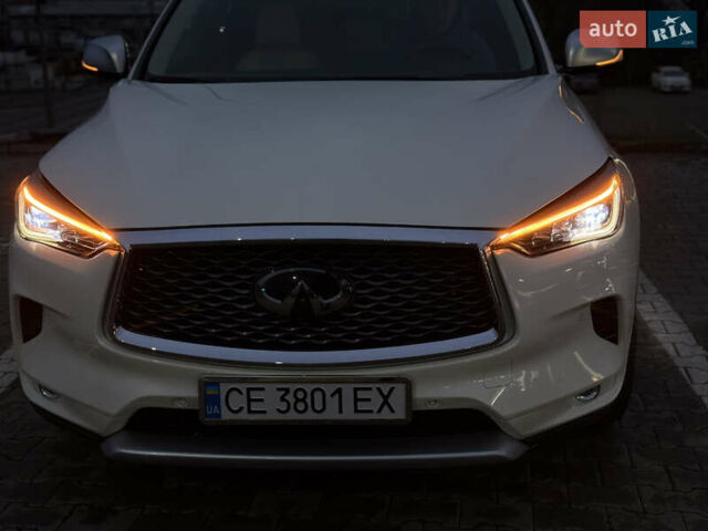 Білий Інфініті QX50, об'ємом двигуна 1.99 л та пробігом 57 тис. км за 31900 $, фото 11 на Automoto.ua