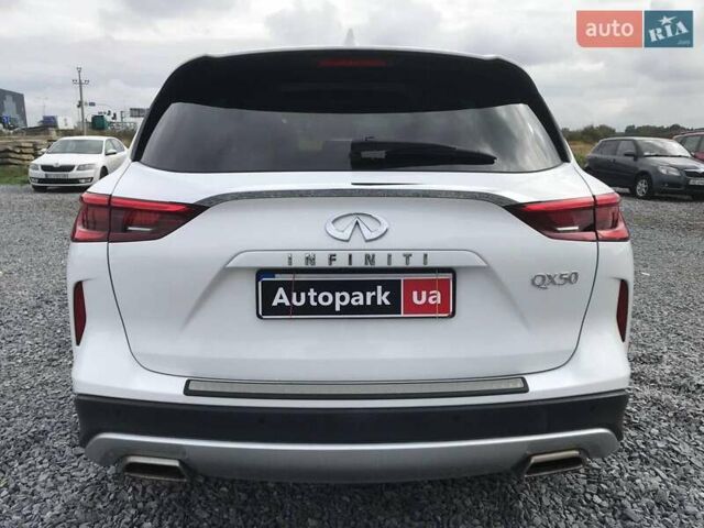 Белый Инфинити QX50, объемом двигателя 2 л и пробегом 60 тыс. км за 25740 $, фото 8 на Automoto.ua