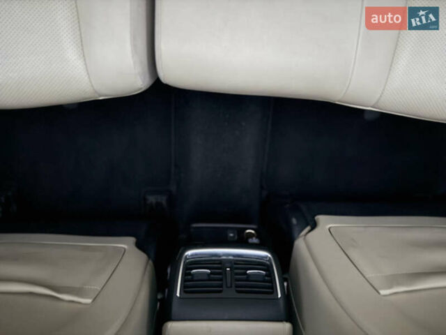 Білий Інфініті QX50, об'ємом двигуна 1.99 л та пробігом 57 тис. км за 31900 $, фото 29 на Automoto.ua