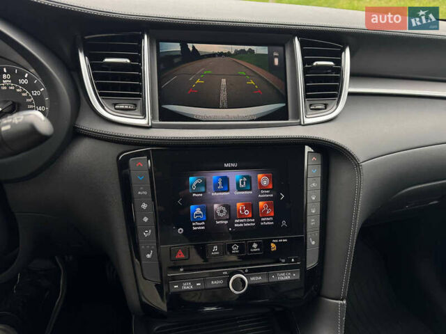 Белый Инфинити QX50, объемом двигателя 2 л и пробегом 81 тыс. км за 21900 $, фото 28 на Automoto.ua