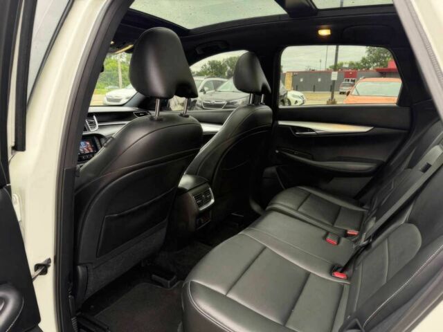 Белый Инфинити QX50, объемом двигателя 2 л и пробегом 14 тыс. км за 6300 $, фото 9 на Automoto.ua