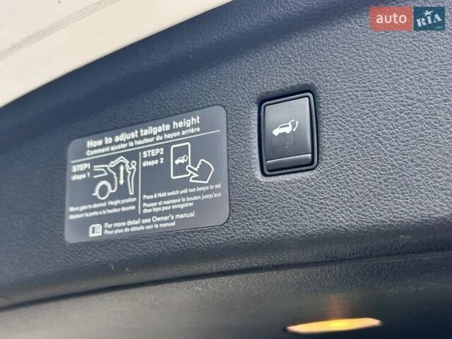 Белый Инфинити QX50, объемом двигателя 1.99 л и пробегом 54 тыс. км за 27200 $, фото 25 на Automoto.ua