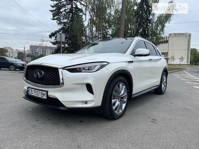 Білий Інфініті QX50, об'ємом двигуна 2 л та пробігом 12 тис. км за 47500 $, фото 25 на Automoto.ua