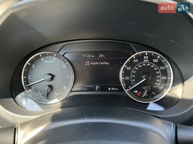 Белый Инфинити QX50, объемом двигателя 2 л и пробегом 75 тыс. км за 25490 $, фото 16 на Automoto.ua