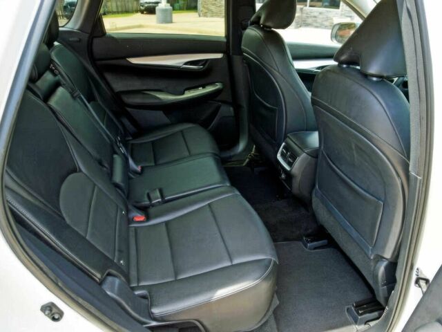 Білий Інфініті QX50, об'ємом двигуна 2 л та пробігом 34 тис. км за 11000 $, фото 16 на Automoto.ua