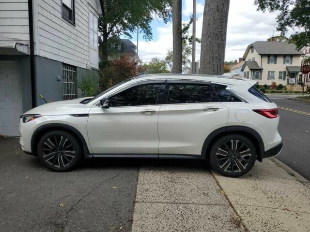 Белый Инфинити QX50, объемом двигателя 0 л и пробегом 45 тыс. км за 28000 $, фото 4 на Automoto.ua