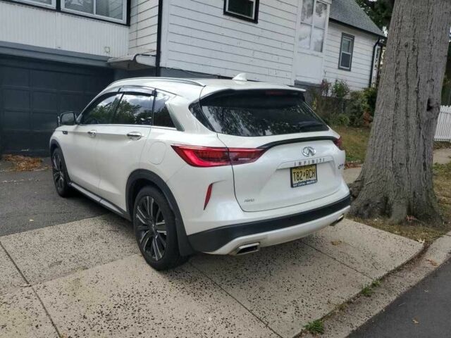 Белый Инфинити QX50, объемом двигателя 0 л и пробегом 45 тыс. км за 28000 $, фото 5 на Automoto.ua