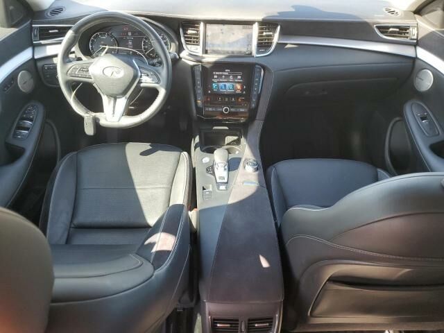 Белый Инфинити QX50, объемом двигателя 2 л и пробегом 37 тыс. км за 16900 $, фото 7 на Automoto.ua