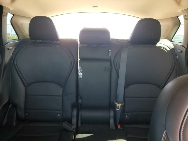 Белый Инфинити QX50, объемом двигателя 2 л и пробегом 37 тыс. км за 16900 $, фото 9 на Automoto.ua