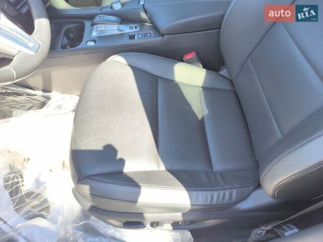 Белый Инфинити QX50, объемом двигателя 2 л и пробегом 14 тыс. км за 29800 $, фото 76 на Automoto.ua