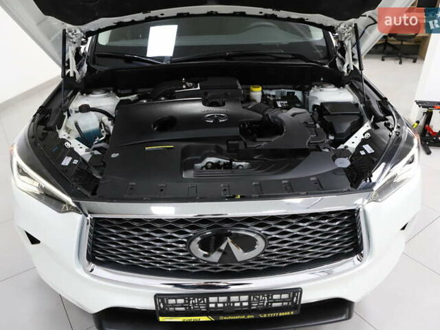 Белый Инфинити QX50, объемом двигателя 1.99 л и пробегом 38 тыс. км за 28999 $, фото 84 на Automoto.ua