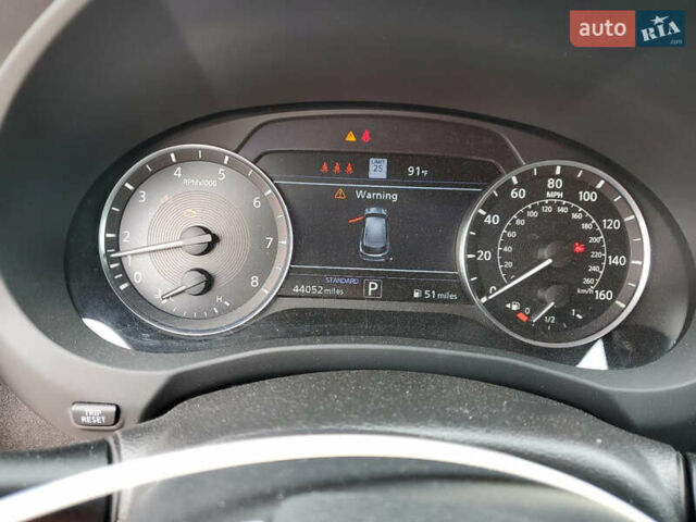 Белый Инфинити QX50, объемом двигателя 2 л и пробегом 66 тыс. км за 20600 $, фото 7 на Automoto.ua