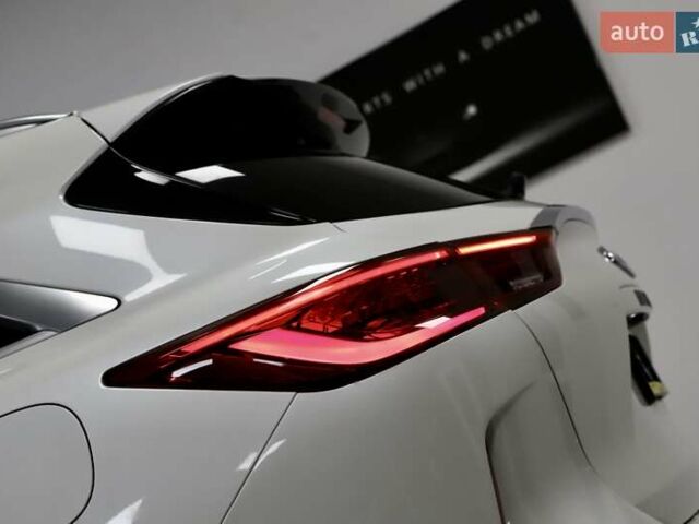 Белый Инфинити QX50, объемом двигателя 1.99 л и пробегом 38 тыс. км за 28999 $, фото 49 на Automoto.ua