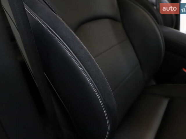 Белый Инфинити QX50, объемом двигателя 1.99 л и пробегом 38 тыс. км за 28999 $, фото 64 на Automoto.ua