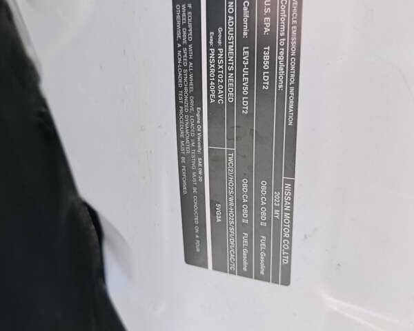 Белый Инфинити QX50, объемом двигателя 2 л и пробегом 14 тыс. км за 29800 $, фото 86 на Automoto.ua