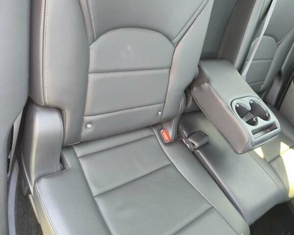 Белый Инфинити QX50, объемом двигателя 2 л и пробегом 14 тыс. км за 29800 $, фото 133 на Automoto.ua