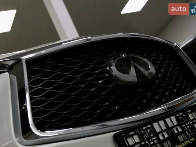 Белый Инфинити QX50, объемом двигателя 1.99 л и пробегом 38 тыс. км за 28999 $, фото 15 на Automoto.ua