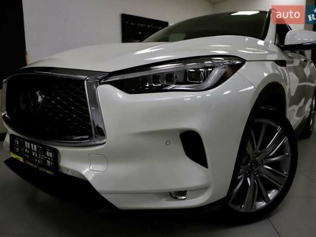 Белый Инфинити QX50, объемом двигателя 1.99 л и пробегом 38 тыс. км за 28999 $, фото 11 на Automoto.ua
