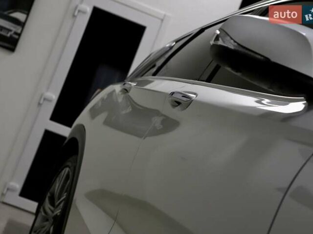 Белый Инфинити QX50, объемом двигателя 1.99 л и пробегом 38 тыс. км за 28999 $, фото 22 на Automoto.ua