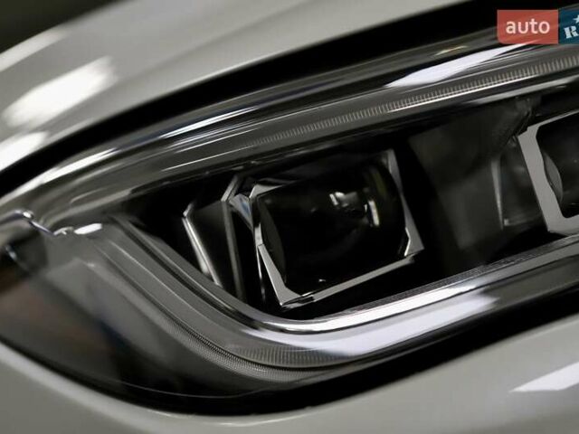 Белый Инфинити QX50, объемом двигателя 1.99 л и пробегом 38 тыс. км за 28999 $, фото 20 на Automoto.ua