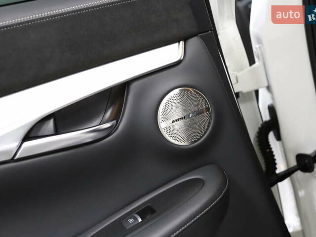 Белый Инфинити QX50, объемом двигателя 1.99 л и пробегом 38 тыс. км за 28999 $, фото 72 на Automoto.ua