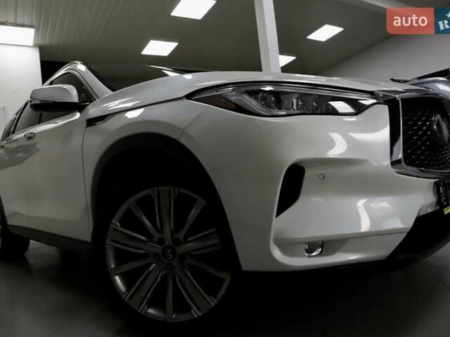 Белый Инфинити QX50, объемом двигателя 1.99 л и пробегом 38 тыс. км за 28999 $, фото 17 на Automoto.ua