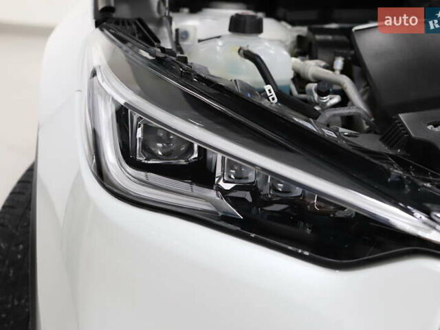 Белый Инфинити QX50, объемом двигателя 1.99 л и пробегом 38 тыс. км за 28999 $, фото 90 на Automoto.ua